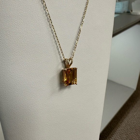 14K yellow gold and citrine pendant - Picture 1 of 2